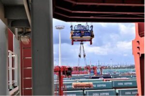 containerschiff japan